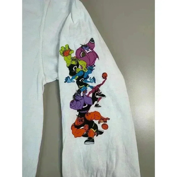 PACSUN Space Jam Retro 90s LS Size Med New No Tag Basketball Looney Tunes Taz - Picture 2 of 13